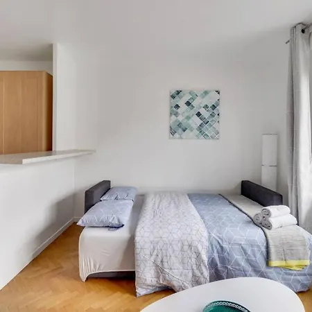 Apartament Chic Apart With Parking