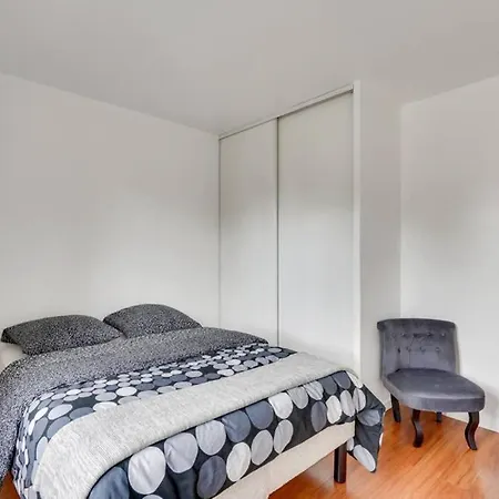 Chic Apart With Parking Apartament *
